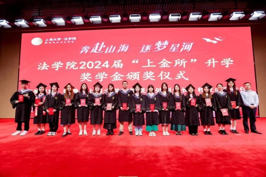 4AFDD35F81A6FFB924FFFA3541D_AD35F3B8_14C6E