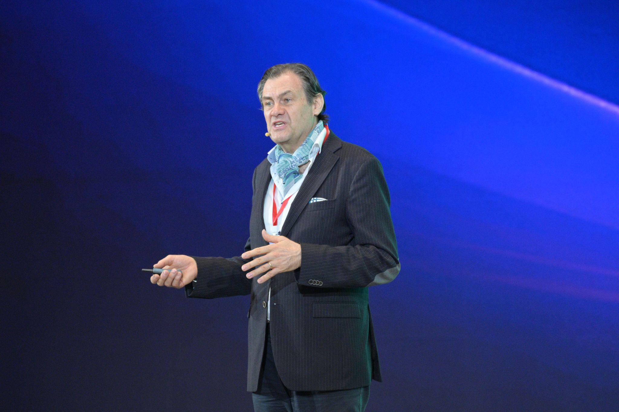 B5B245D00D0FA6022EE49A9B42D_1384CE0D_3A660