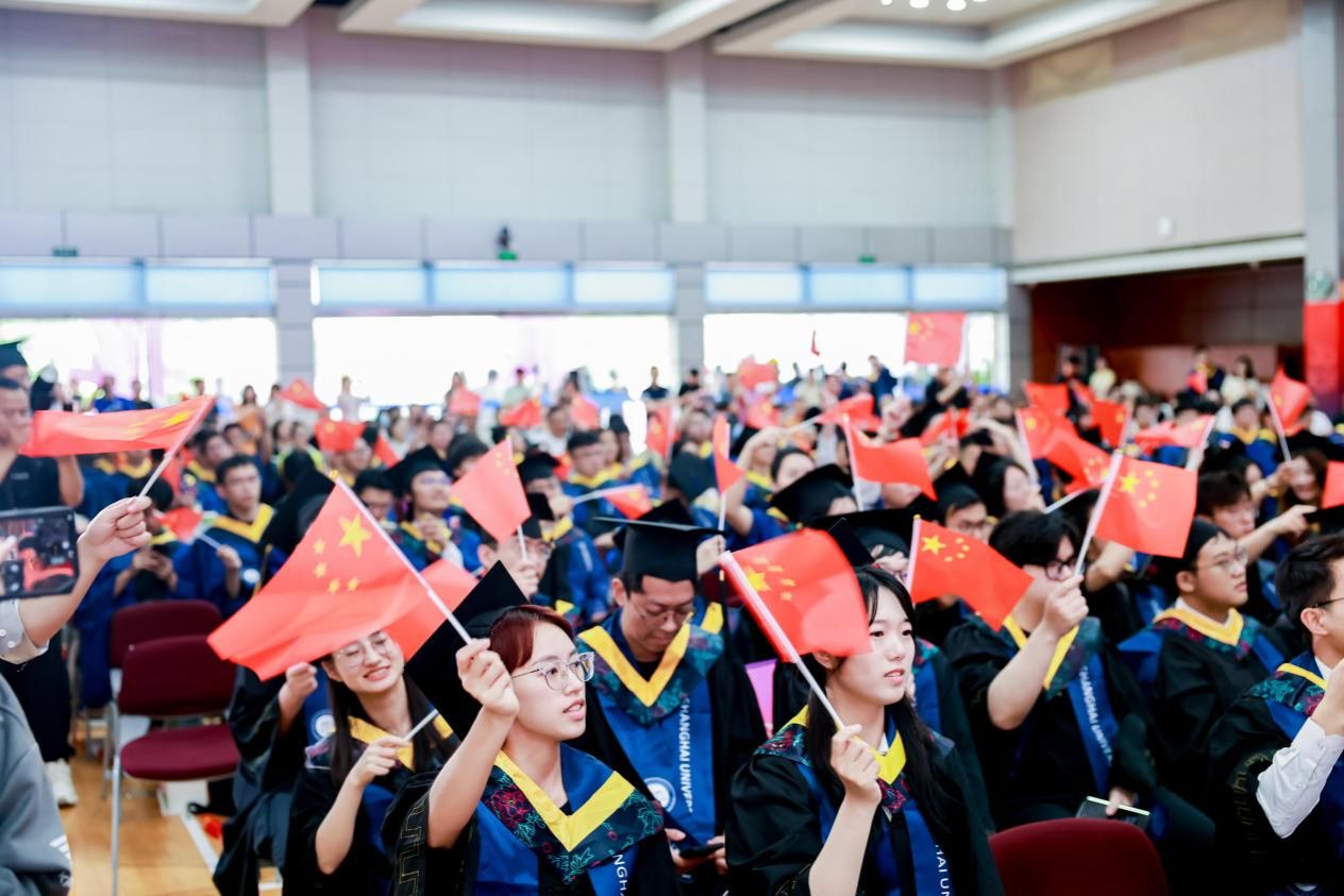 6CBD1ED89FCBB3790524BBACEEA_73D63488_22065