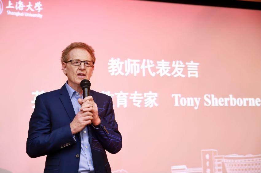 D0024122C89253D0E31A8FA394B_D8992068_8FD7