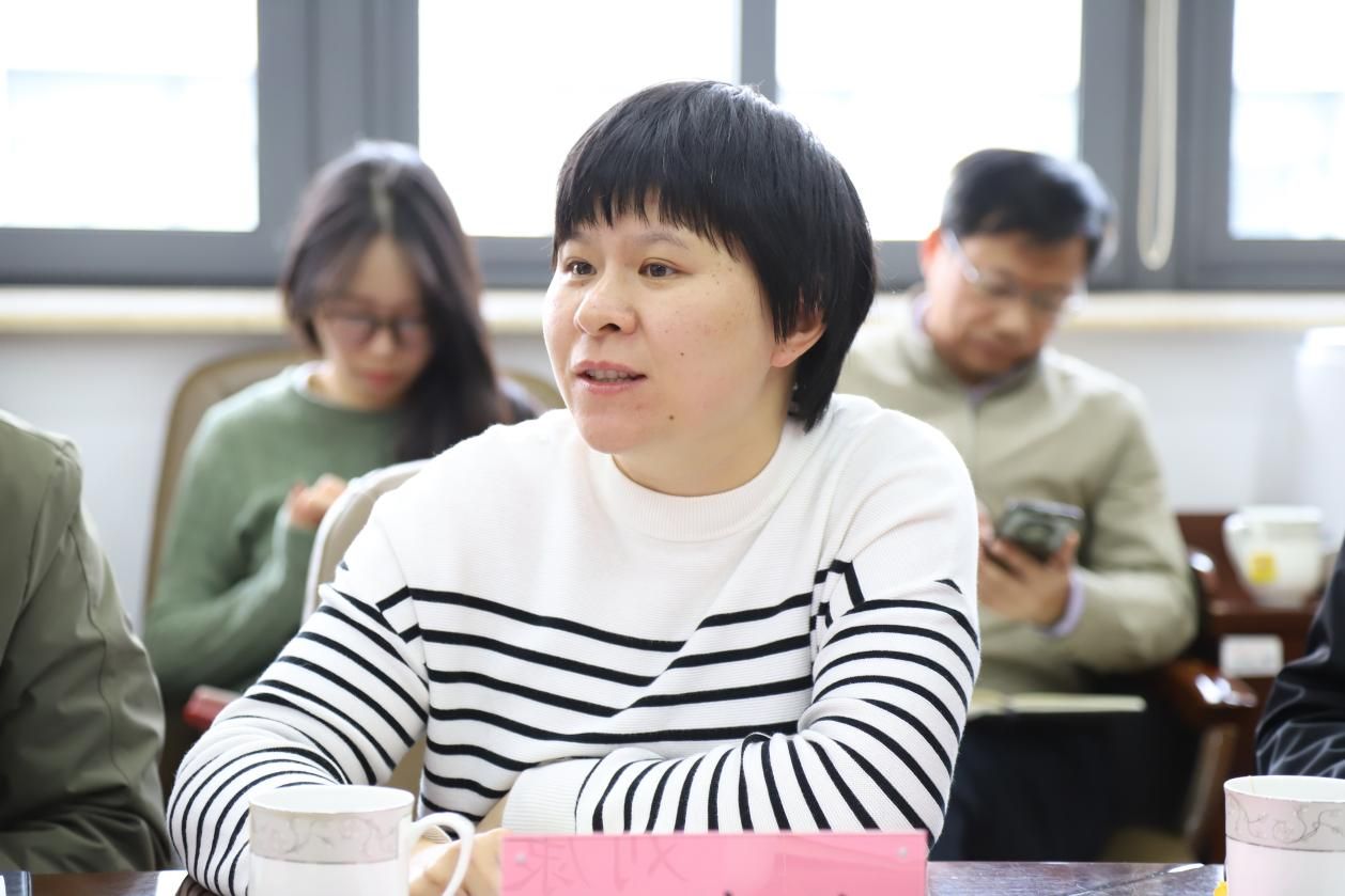 89B57B565ABEB074C30937F00FD_E46AE03F_19E20