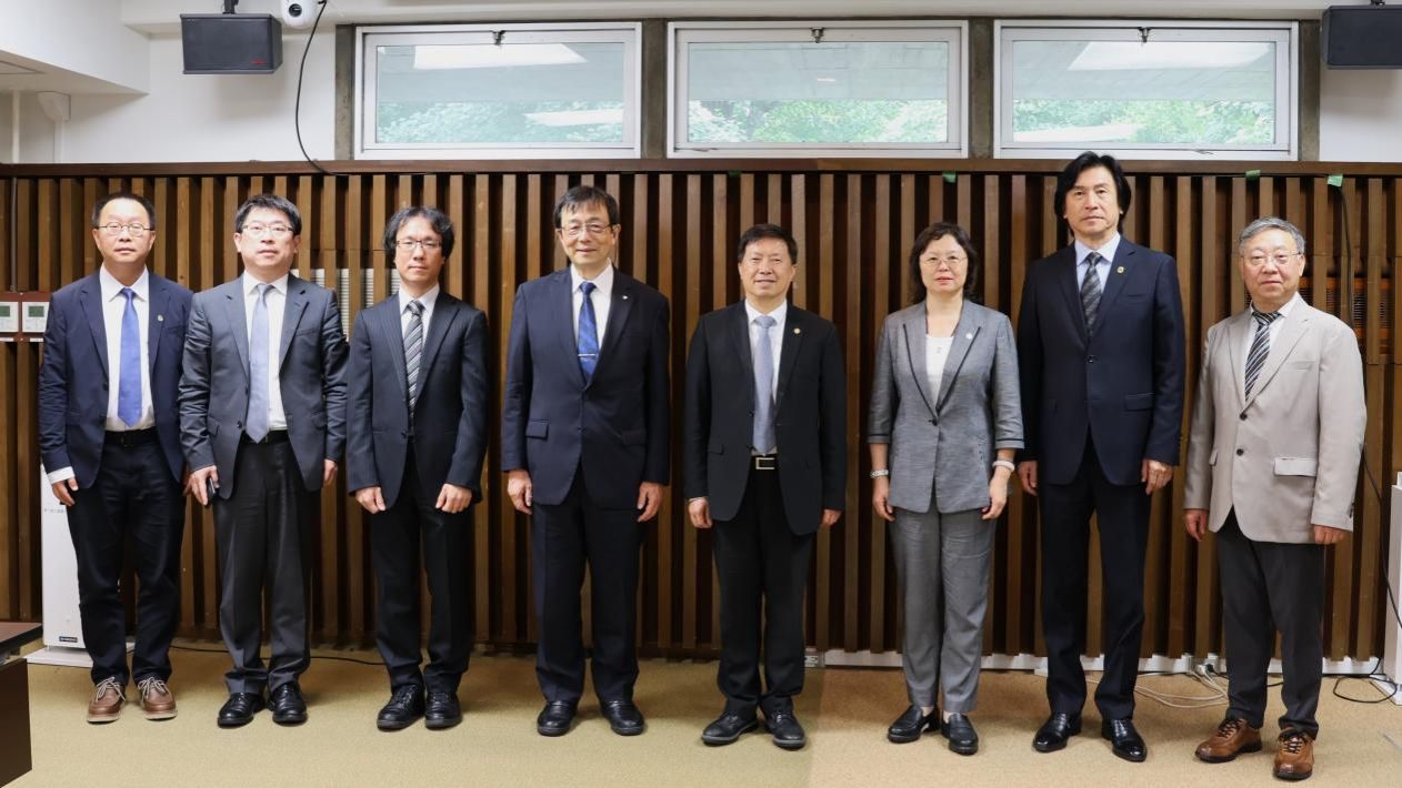 0A5D4D2FFEFCFAB6852FD85D008_F8CEE9EB_21330