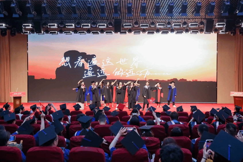 5BB8CAA27534EDAFBE2C66153EE_841F686D_37316