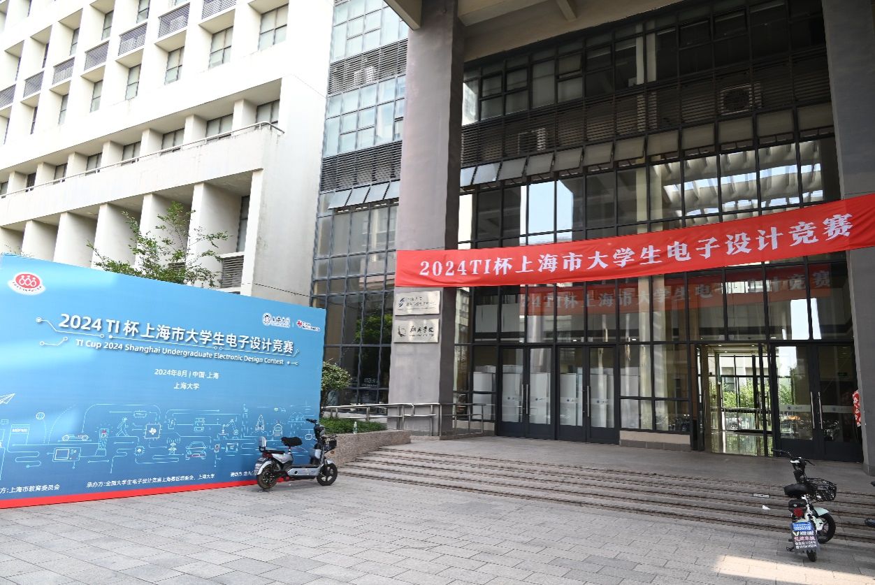 B4BF98491063E93C7BA86FAA119_2BBDCF6F_32AD6