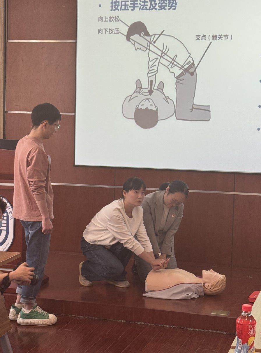 1ABCE015694FA3AA6C261F935E3_547F72F9_1E5BE