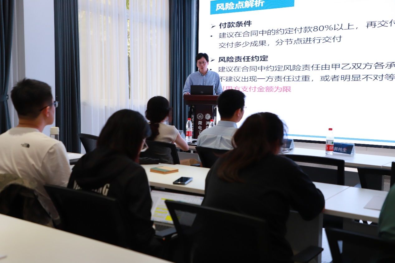 584B237FA8EBAC20F1C6028B18C_046C2D5A_1B64C