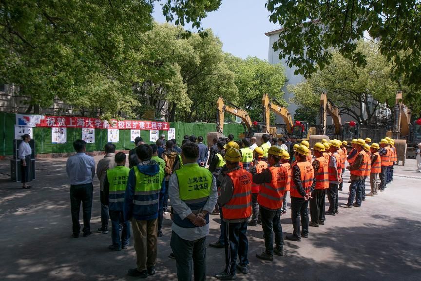 A2EA788C2E733A84503CA23A684_9DA8AB80_22284