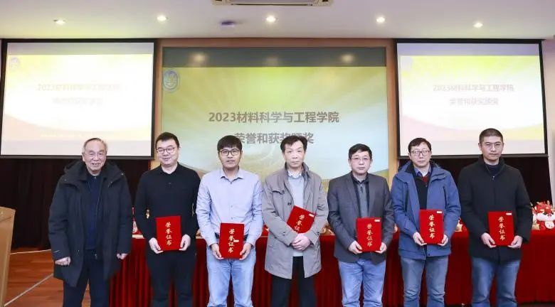 7EC3E321019447B49983111CF65_44567318_C1A2